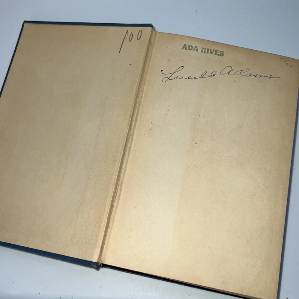 A THOUSAND AND ONE NIGHTS OF OPERA HARDCOVER BOOK 1926 ALMOST 100 YEARS OLD